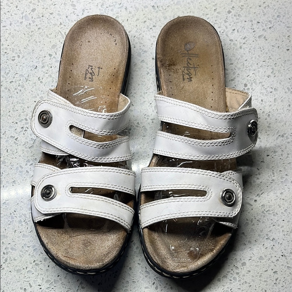 🌺🌺 Clarks Sandals 🌺🌺